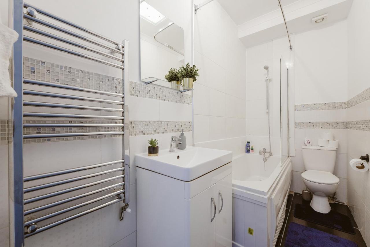 Great Rooms In Stepney Green Station - 12 London Exterior foto