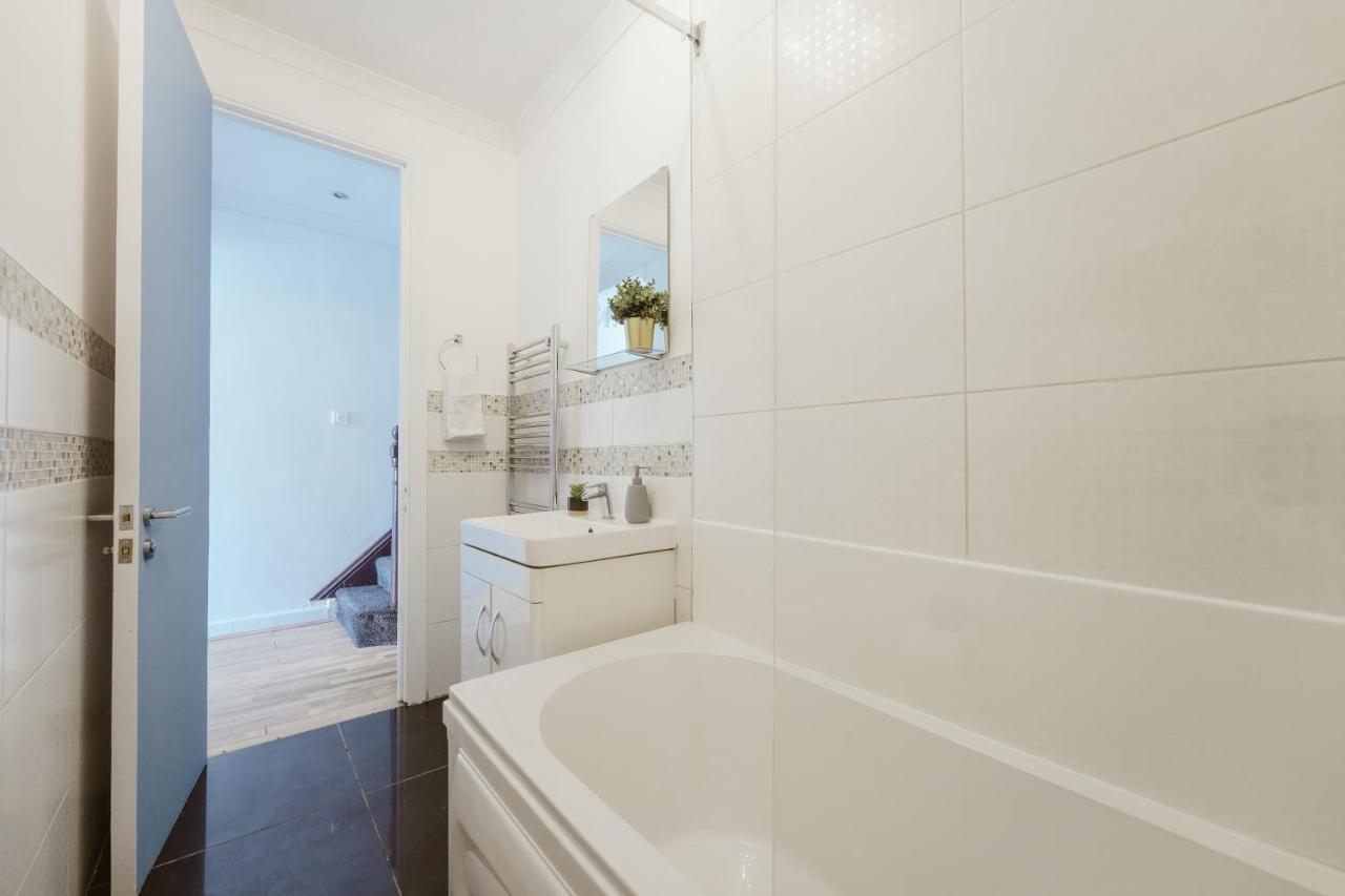 Great Rooms In Stepney Green Station - 12 London Exterior foto